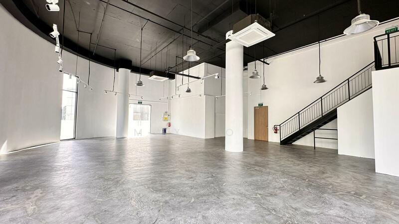 Freehold B1 Industrial Building at Alexandra Road near Leng Kee, Alexandra Road, 36,883 sqft, Light Industrial (B1) For Sale, by Max Koh, 25606104 - Interior - CommercialGuru.com.sg