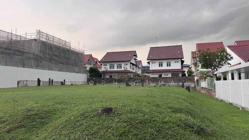 For Sale - Huge Detach Plot for Redevelopment