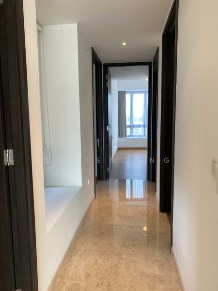 Cape Royale, 25 Cove Way, 3 Bedrooms, 1,905 sqft, Condominium For Rent, by Damien Ong, 25606254 - Hallway - PropertyGuru.com.sg