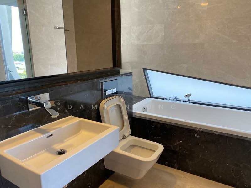 Cape Royale, 25 Cove Way, 3 Bedrooms, 1,905 sqft, Condominium For Rent, by Damien Ong, 25606254 - Bathroom - PropertyGuru.com.sg