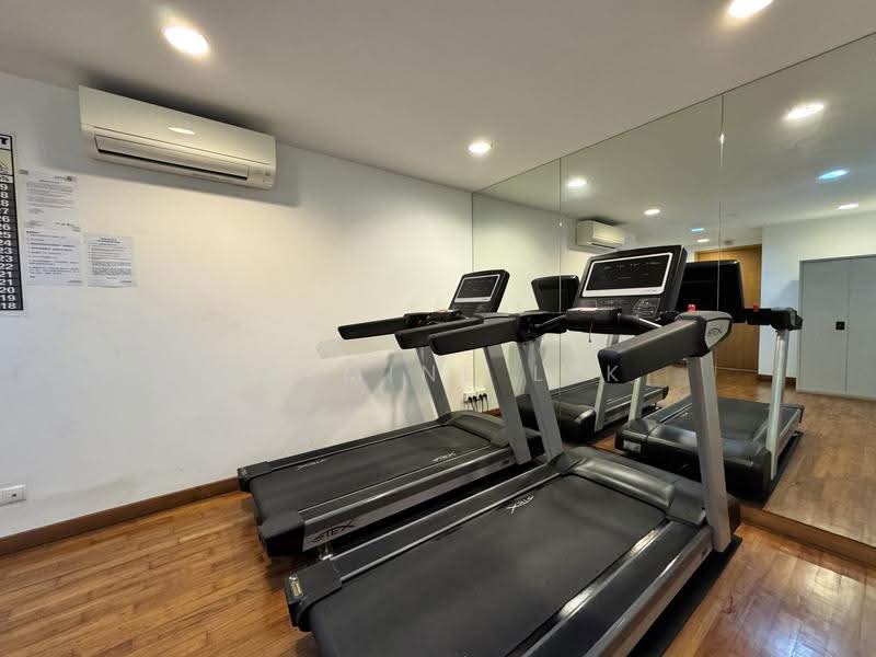 One Oxley Rise, 1 Oxley Rise, Orchard / River Valley, 2 Bedrooms, 721 sqft, Apartment For Sale, by Jasmine Lek, 25606379 - Gym - PropertyGuru.com.sg