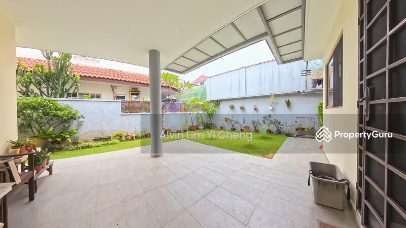 For Sale - Glasgow Road Semi D
