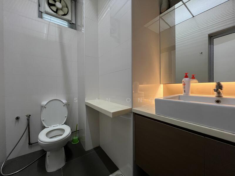 Wcega Tower, 21 Bukit Batok Crescent, Dairy Farm / Bukit Panjang / Choa Chu Kang, 200 sqft, Light Industrial (B1) For Rent, by Sean Ong, 25606665 - CommercialGuru.com.sg