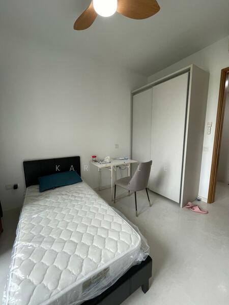 Trilive Condominium For Sale at S$ 1,680,000 | PropertyGuru Singapore - Bedroom