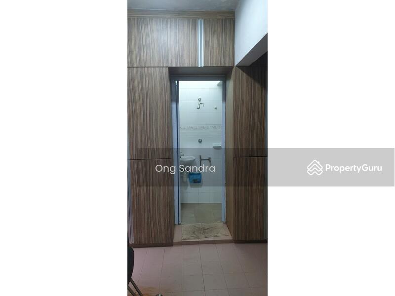Helper bathroom 
