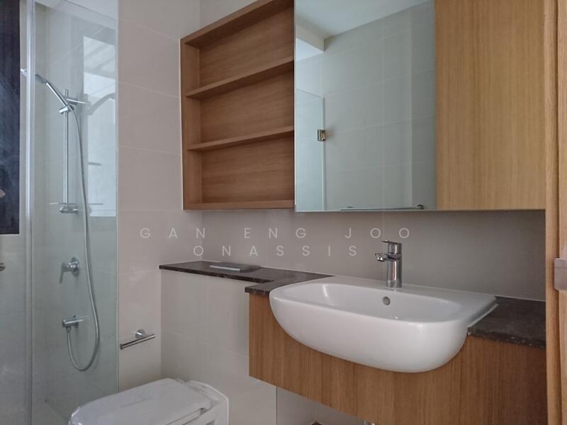 The Trilinq, 28A Jalan Lempeng, 3 Bedrooms, 915 sqft, Condominium For Rent, by Gan Eng Joo ONASSIS, 25607229 - Bathroom - PropertyGuru.com.sg