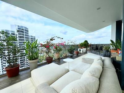 For Sale - d'Leedon (Former Farrer Court)