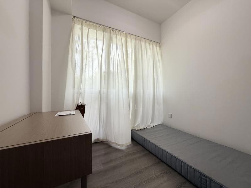 Pasir Ris 8, 8 Pasir Ris Drive 8, Pasir Ris / Tampines, 2 Bedrooms, 710 sqft, Condominium For Rent, by Lara Lam, 25607516 - Bedroom - PropertyGuru.com.sg
