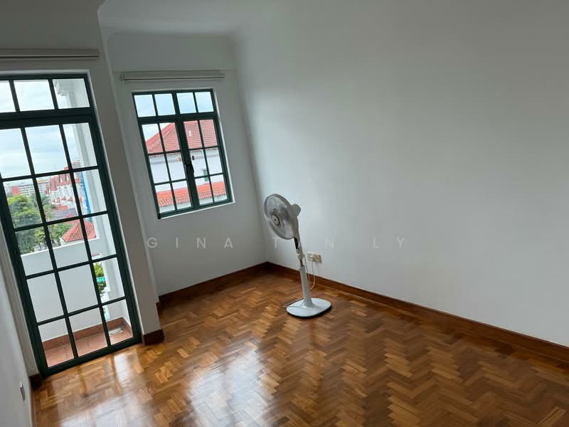Westwood Park, Westwood Crescent, Room Rental, 200 sqft, Terraced House For Rent, by Gina Tan LY, 25607649 - Bedroom - PropertyGuru.com.sg