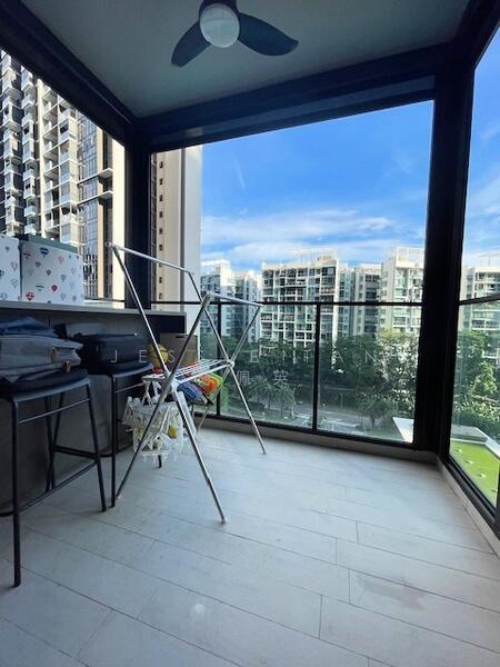 Whistler Grand Condominium For Sale at S$ 1,219,000 | PropertyGuru Singapore - Balcony