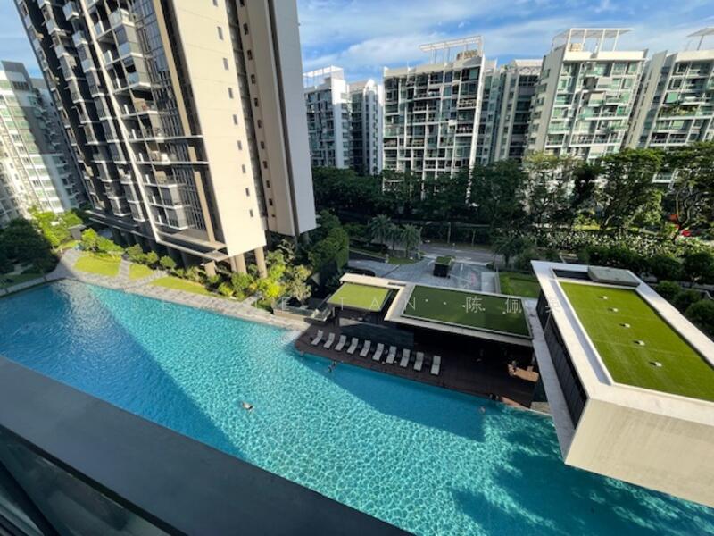Whistler Grand Condominium For Sale at S$ 1,219,000 | PropertyGuru Singapore - Pool