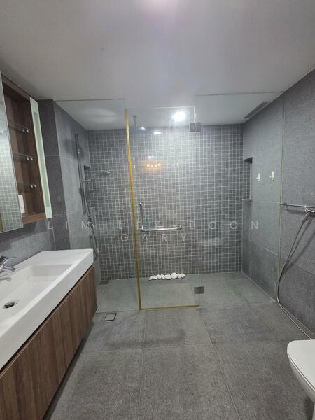 For Rent - Hijauan