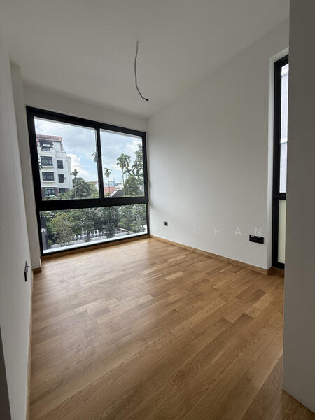 For Rent - Peak Residence