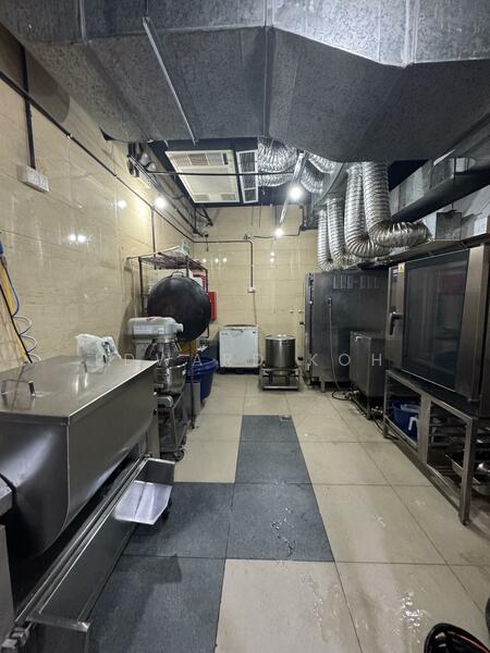 The Commerze @ Irving, Macpherson / Potong Pasir, 1,550 sqft, Food & Beverage For Sale, by Edward Koh, 25607905 - Kitchen - CommercialGuru.com.sg