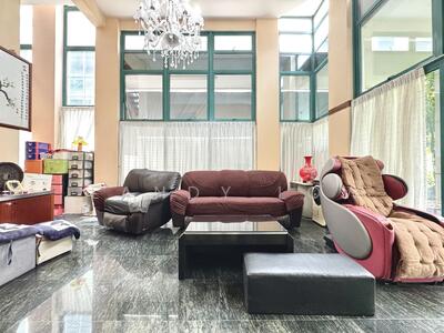 For Sale - Kew Crescent