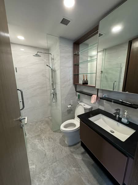 Normanton Park, 45 Normanton Park, 2 Bedrooms, 721 sqft, Condominium For Sale, by Tay Chee Wee, 25607988 - Common Bathroom - PropertyGuru.com.sg