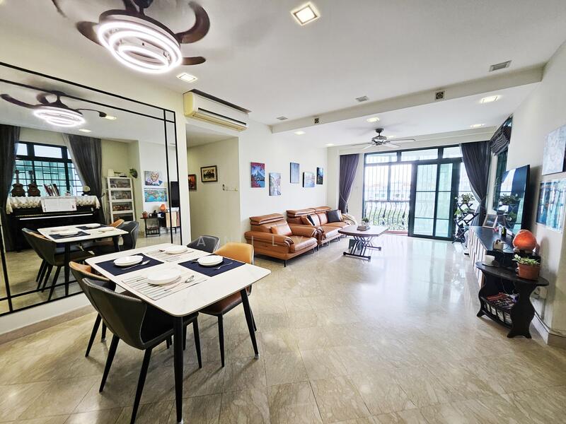 For Sale - Parc Palais