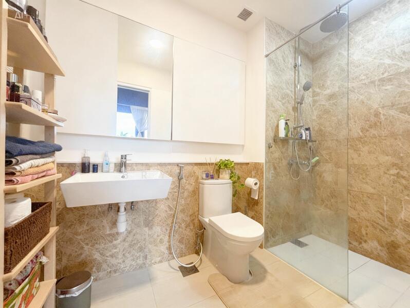 For Sale - Boathouse Residences