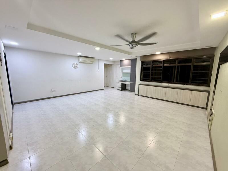 For Sale - 259C Compassvale Road