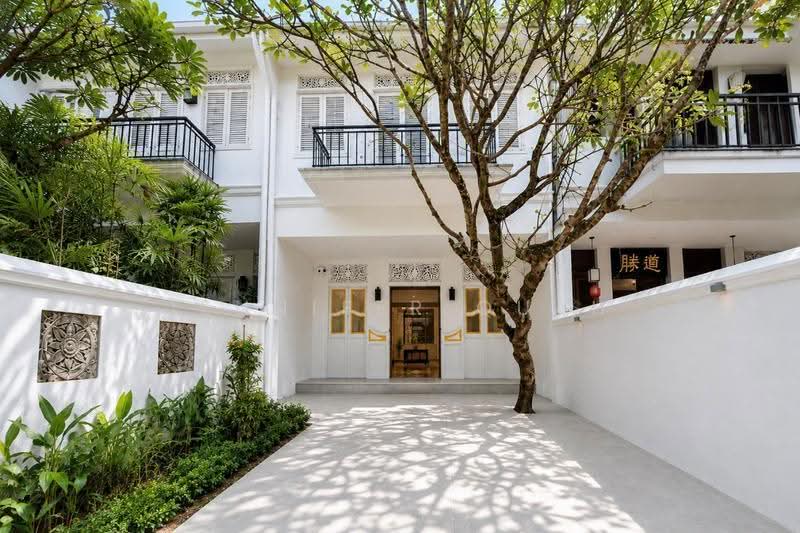 Emerald Hill Conservation Area, Emerald Hill Road, Orchard / River Valley, 5 Bedrooms, 6,000 sqft, Conservation House For Rent, by Jennifer Quah, 25608591 - PropertyGuru.com.sg