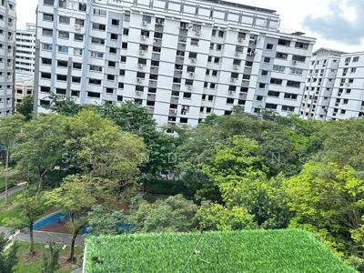 For Rent - 734 Woodlands Circle