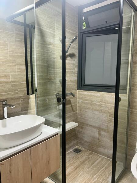 North Park Residences, 25 Yishun Central 1, 2 Bedrooms, 732 sqft, Condominium For Rent, by Clarence Sim, 25608819 - Bathroom - PropertyGuru.com.sg