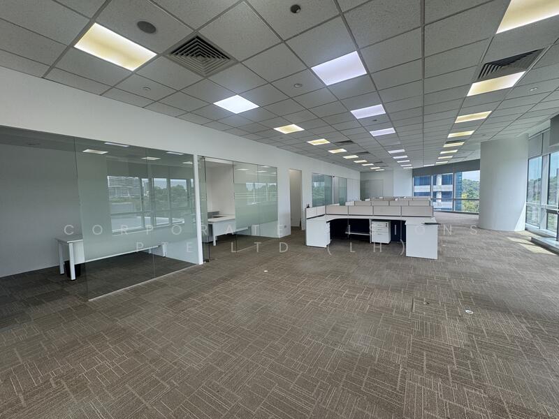 Alexandra Road Fitted office ready move in, Alexandra Road, 4,898 sqft, Office For Rent, by HO LI LI, 25609283 - CommercialGuru.com.sg