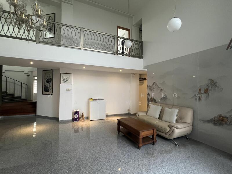 For Rent - Lakeside Tower