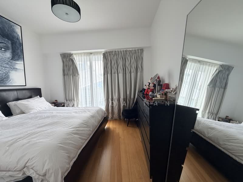 Marina Bay Residences, 18 Marina Boulevard, 3 Bedrooms, 1,636 sqft, Condominium For Rent, by Brenda Tan, 25609658 - Bedroom - PropertyGuru.com.sg
