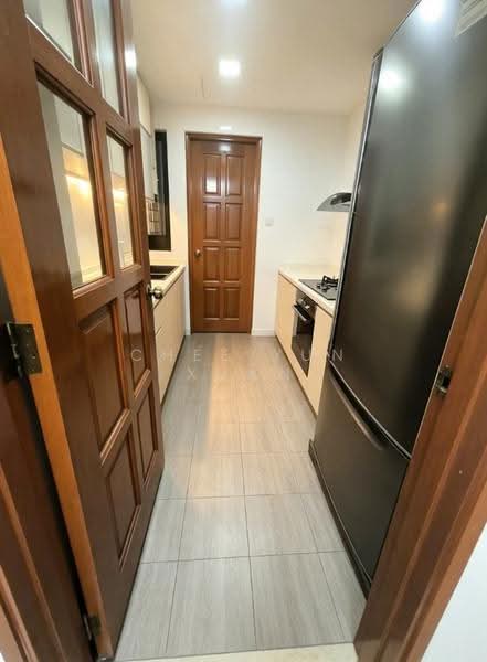 Simsville, 10 Geylang East Avenue 2, Eunos / Geylang / Paya Lebar, 2 Bedrooms, 969 sqft, Condominium For Sale, by Chee Yun Xuan, 25609954 - Kitchen - PropertyGuru.com.sg