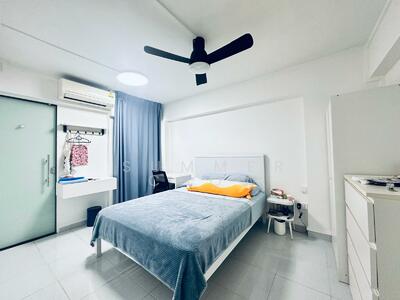 For Rent - 105 Jurong East Street 13