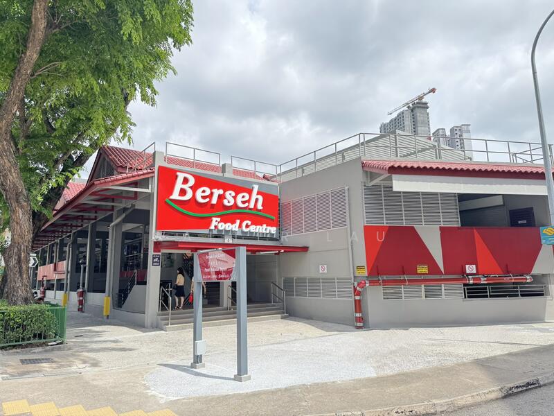 Jalan Besar, Jalan Besar, 915 sqft, Shop / Shophouse For Rent, by Walter Lau, 25610110 - Food Centre nearby - Berseh Food Centre - CommercialGuru.com.sg