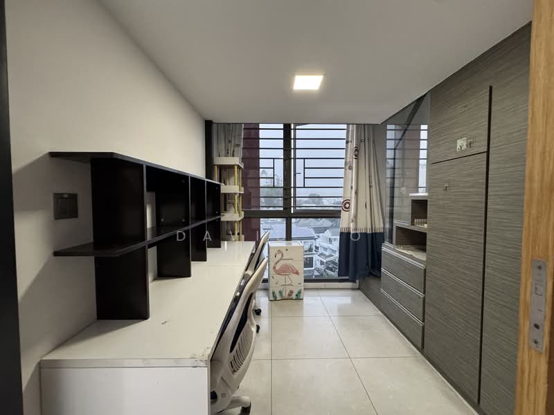 The Creek @ Bukit, 13 Toh Tuck Road, 2 Bedrooms, 743 sqft, Condominium For Rent, by David Ho, 25610339 - PropertyGuru.com.sg