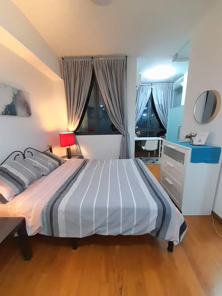 Sant Ritz, 1 Pheng Geck Avenue, 1 Bedroom, 527 sqft, Condominium For Sale, by Qristine Goh, 25610343 - Master Bedroom - PropertyGuru.com.sg