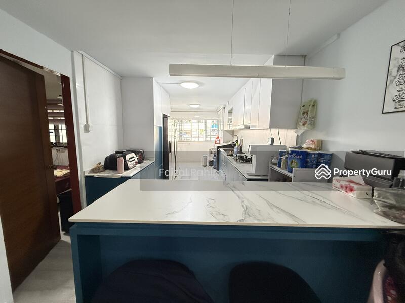For Sale - 124 Yishun Street 11