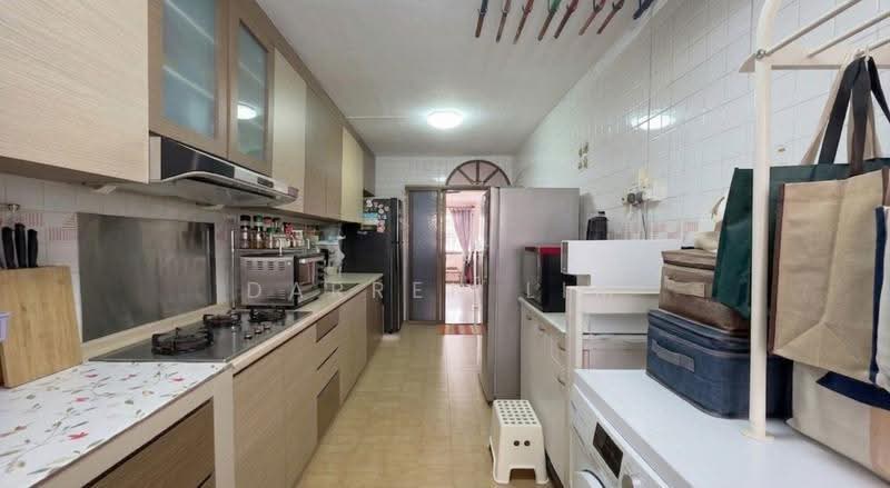 175 Bishan Street 13, 175 Bishan Street 13, 3 Bedrooms, 1,302 sqft, HDB Flat For Sale, by Darren Lim, 25610778 - Kitchen 2 - PropertyGuru.com.sg