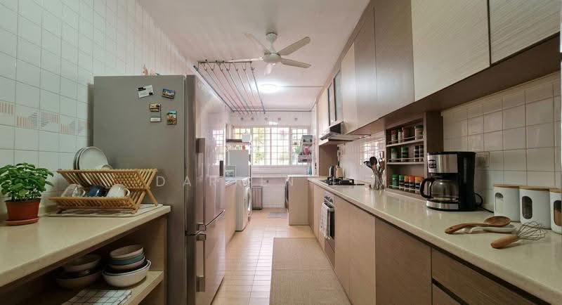 175 Bishan Street 13, 175 Bishan Street 13, 3 Bedrooms, 1,302 sqft, HDB Flat For Sale, by Darren Lim, 25610778 - Kitchen 1 - PropertyGuru.com.sg