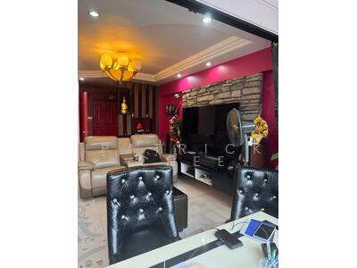 For Sale - 748 Woodlands Circle