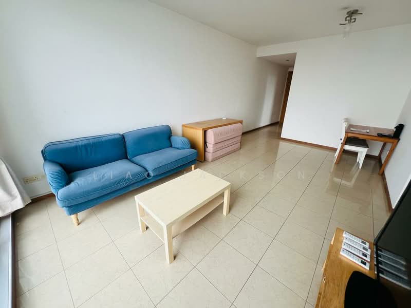 The Lakeshore, 29 Jurong West Street 41, 2 Bedrooms, 872 sqft, Condominium For Rent, by Liao Jackson, 25610944 - Living Room - PropertyGuru.com.sg