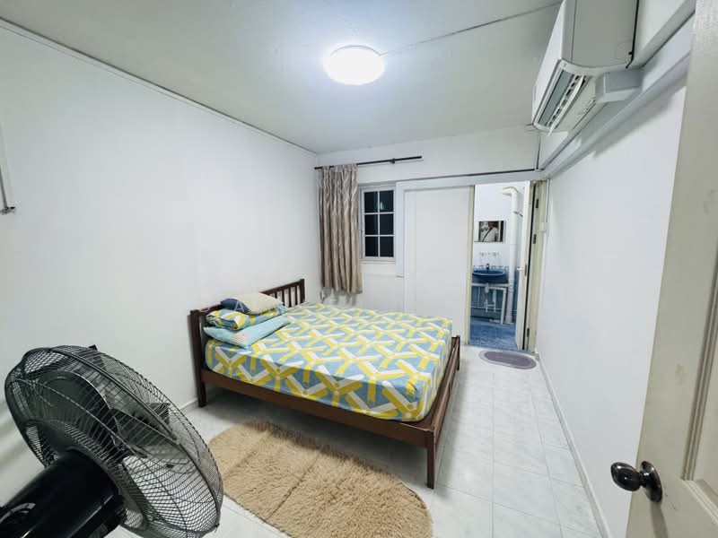 713 Clementi West Street 2, 713 Clementi West Street 2, 2 Bedrooms, 60 sqft, HDB Flat For Rent, by Daniel Poh, 25611105 - PropertyGuru.com.sg