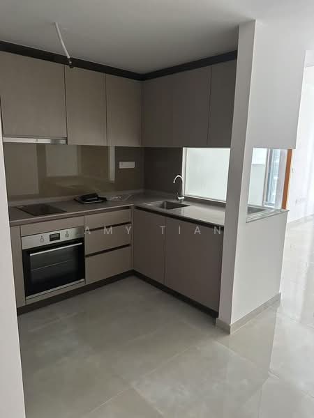 Penrose, 20 Sims Drive, 2 Bedrooms, 700 sqft, Condominium For Rent, by Amy Tian, 25611317 - PropertyGuru.com.sg