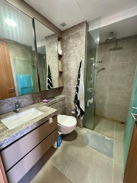 Stirling Residences, 21 Stirling Road, 1 Bedroom, 441 sqft, Condominium For Rent, by Sharon Ng, 25611418 - Bathroom - PropertyGuru.com.sg