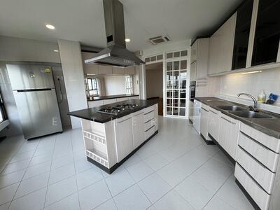 For Sale - The Draycott