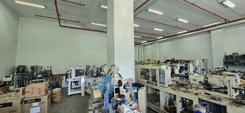 Tagore Building, 6 Tagore Drive, 2,703 sqft, Light Industrial (B1) For Sale, by Warren Wu 吴晋全, 25611595 - CommercialGuru.com.sg