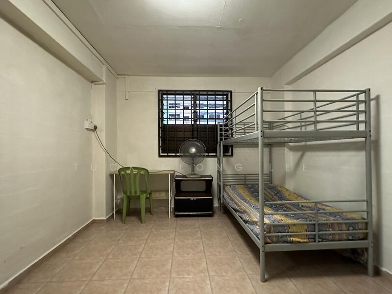 51 Lorong 6 Toa Payoh, 51 Lorong 6 Toa Payoh, Room Rental, 120 sqft, HDB Flat For Rent, by Tuck Keong Lee, 25611651 - Bedroom - PropertyGuru.com.sg