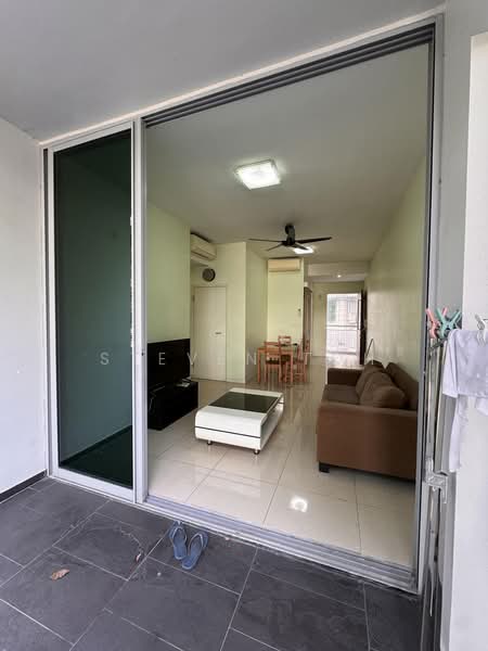 Canberra Residences, 501 Canberra Drive, 2 Bedrooms, 850 sqft, Condominium For Rent, by Steven Toh, 25612058 - PropertyGuru.com.sg