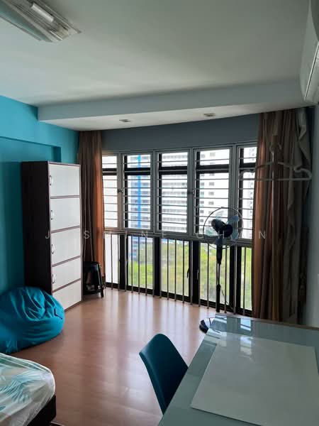 687B Choa Chu Kang Drive, 687B Choa Chu Kang Drive, Room Rental, 200 sqft, HDB Flat For Rent, by Jasmine Chan, 25612288 - Bedroom - PropertyGuru.com.sg