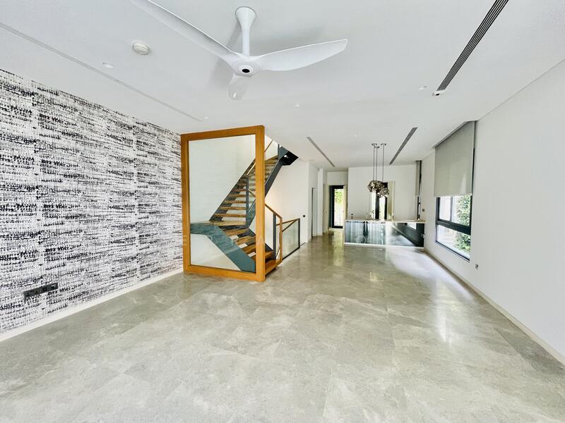 For Rent - Victoria Park Villas