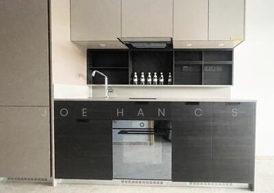 For Sale - Haus On Handy