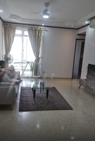 For Rent - Sun Plaza